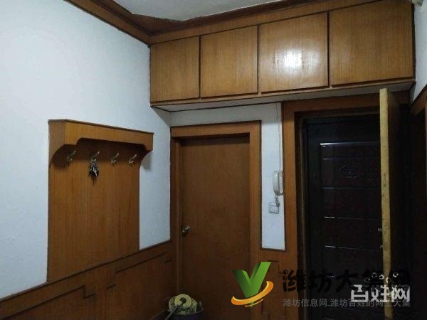 急售 民生街工人新村多層三樓 精裝四室 實(shí)驗(yàn)廣文一