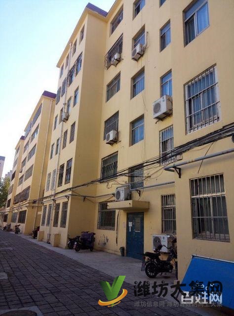 健康街工商局宿舍新華學校近多層2樓90平米標準三室