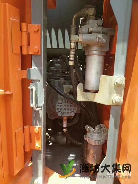 日立135原版車況二手挖掘機(jī)性能免檢價格便宜