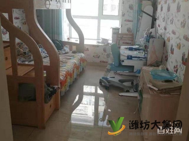 大有公館3室2廳2衛,電梯房精裝