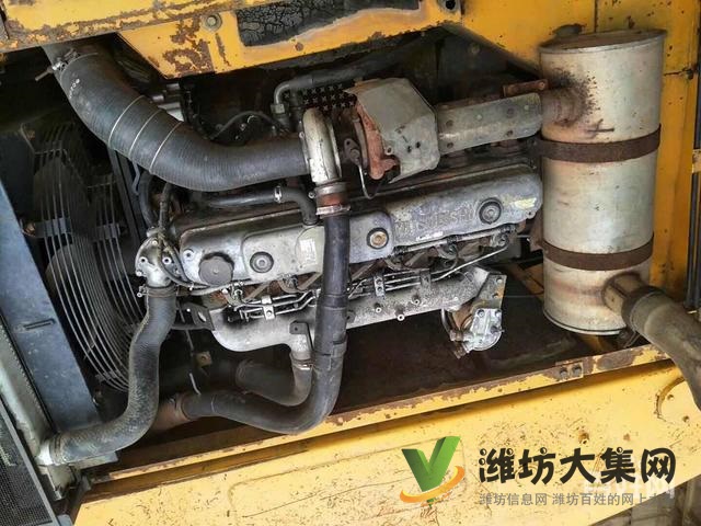 三一215二手挖掘機(jī)原版車況性能強(qiáng)勁物美價(jià)廉