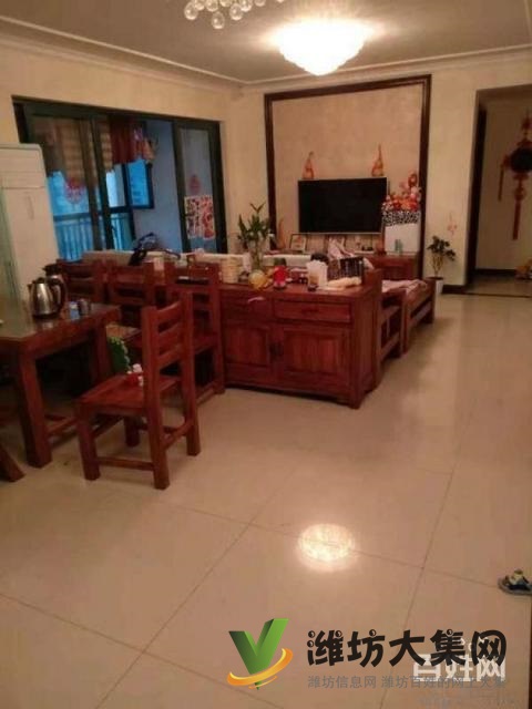 大觀天下近 市府東南精裝大四室全景觀湖 采光好價格