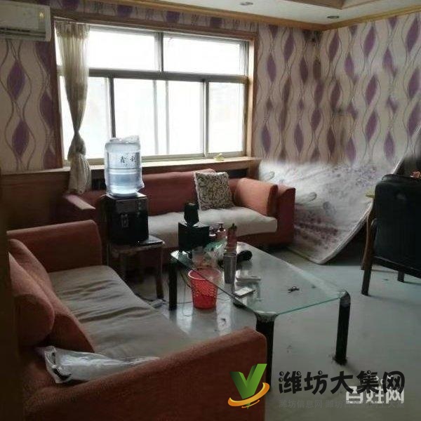 東莊南區(qū)多層2樓3明臥朝陽采光好!地上室一間!設(shè)施齊全