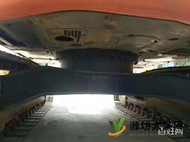 日立135原版車況二手挖掘機(jī)性能免檢價格便宜