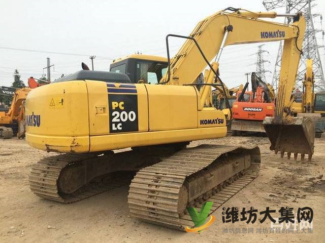 精品原裝進口二手挖掘機，小松200-7