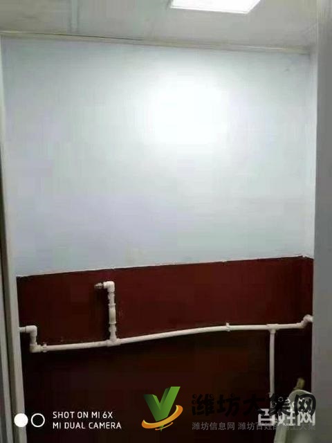 臥龍社區(qū)1樓帶園便宜出售 普通住宅 中等裝修