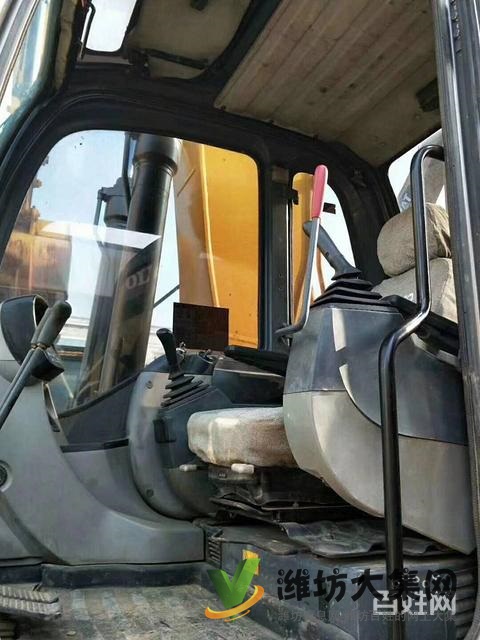 日本進(jìn)口神鋼200大黃蜂挖掘機(jī)原版車(chē)況價(jià)格美麗