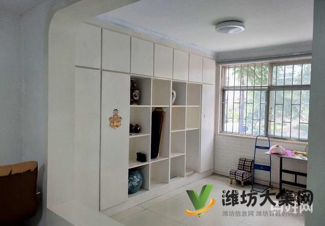 圣榮廣場多層1樓,精裝3室,房東急售,現在僅僅只要