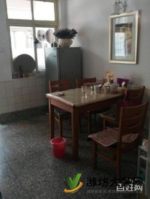 實驗廣文濰柴宿舍一樓帶院子精裝兩室朝陽