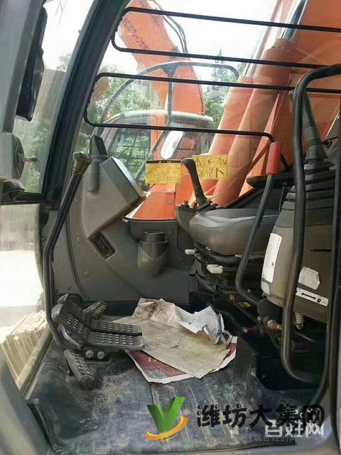 日立135原版車況二手挖掘機(jī)性能免檢價格便宜