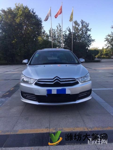 個人一手12年7?自動擋，精品雪鐵龍新世嘉，