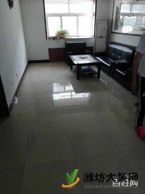 站南廣場(chǎng)東方家園 多層3樓精裝3室1廳 拎包入住