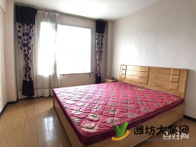 北海學校南鄰 電梯好樓層精裝三室帶租賃車位 近谷德