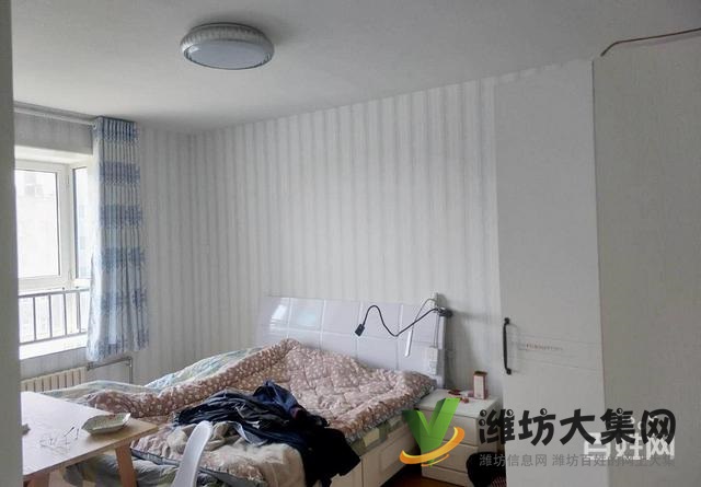 圣榮廣場多層1樓,精裝3室,房東急售,現在僅僅只要