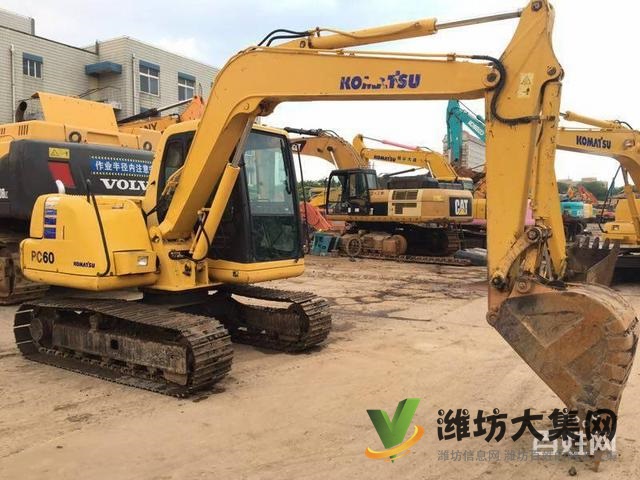 二手小松60-7挖掘機(jī),車(chē)況極品,整車(chē)原版