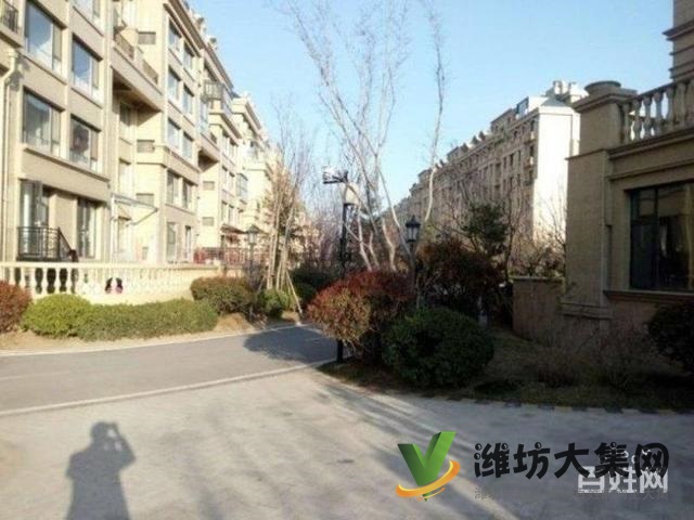 萬達(dá)北 泰華近 總價87萬買個125平的大三室新房子