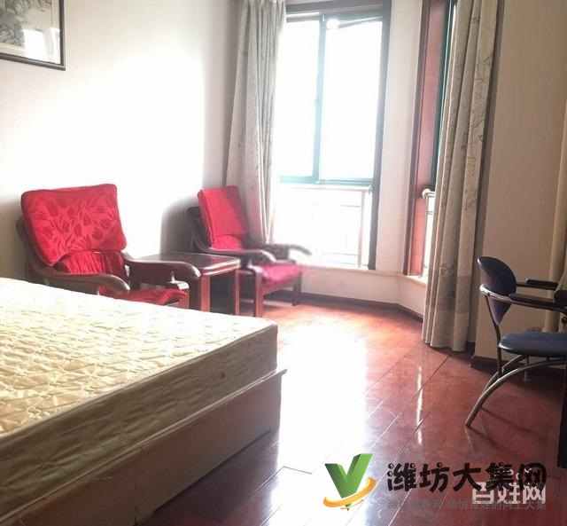 ,急!急!急精裝修南北普通住宅95平米急售,看房隨