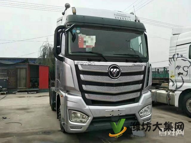 高頂來(lái)襲二手歐曼牽引車 國(guó)五雙驅(qū)輕體 490馬力