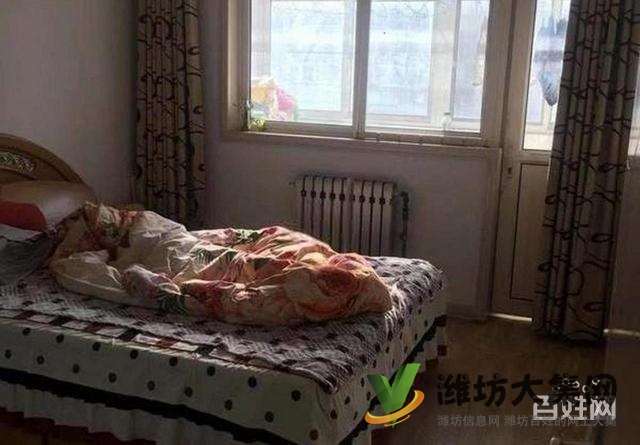 金都時代新城近百姓家園2樓90平3室現代裝修帶地下