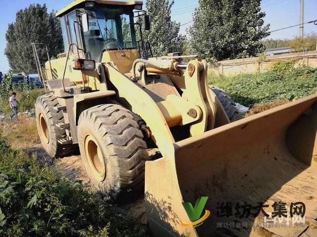 二手裝載機(jī)出售龍工50鏟車(chē)