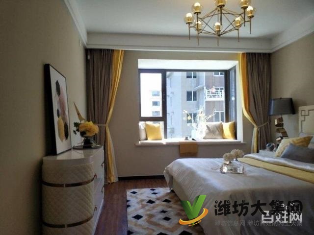 萬達(dá)北 泰華近 總價87萬買個125平的大三室新房子