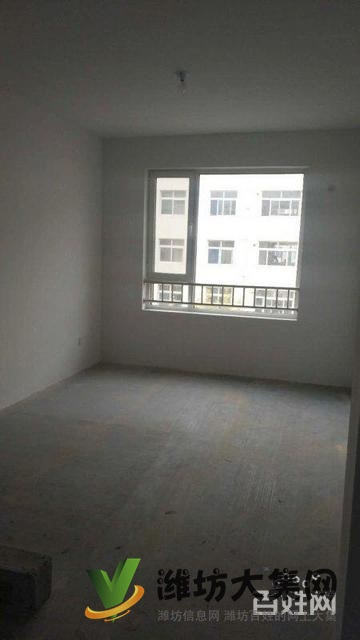 櫻前街工商局單位151平大三居送地下車庫無稅125