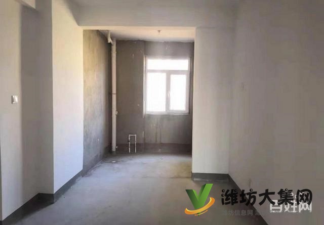 萬達北現房5500 御景苑!152平!4室!客廳