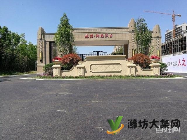 萬達(dá)北 泰華近 總價87萬買個125平的大三室新房子