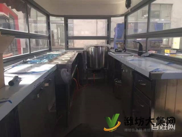 濰坊廠家直銷多功能電動(dòng)餐車小吃車多功能燒烤快餐車