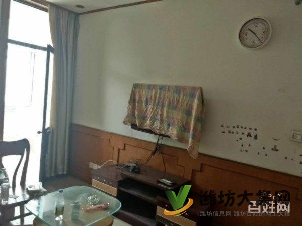 實(shí)驗(yàn)小學(xué)一墻之隔工人新村 三樓 雙氣 濰柴宿舍對面