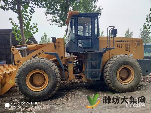 自家料場柳工50cn龍工855D各一臺，急賣