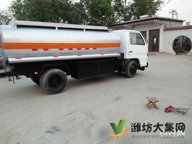 定做二手各種品牌流動加油車油罐車全國可運輸價格優惠