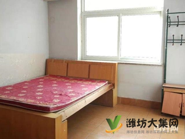 泰華近,葦灣小區75平三室大客廳精裝 雙氣供暖單位房實際大