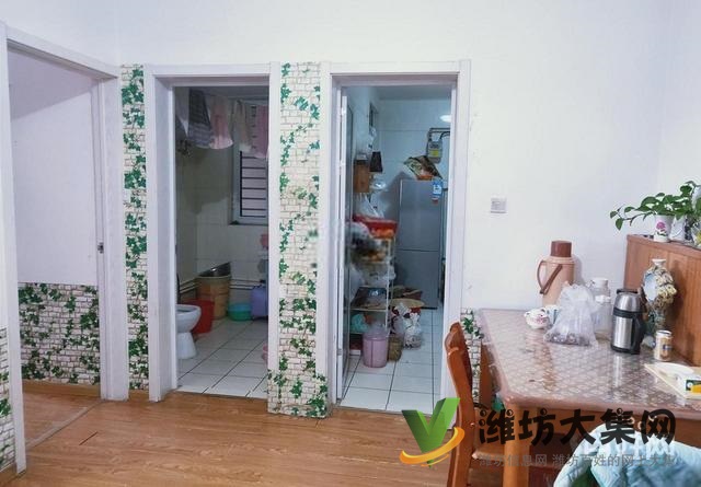 華府一品簡(jiǎn)單裝修,房東急售,當(dāng)居住融入環(huán)境,心也隨