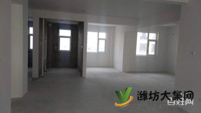 櫻前街工商局單位151平大三居送地下車庫無稅125