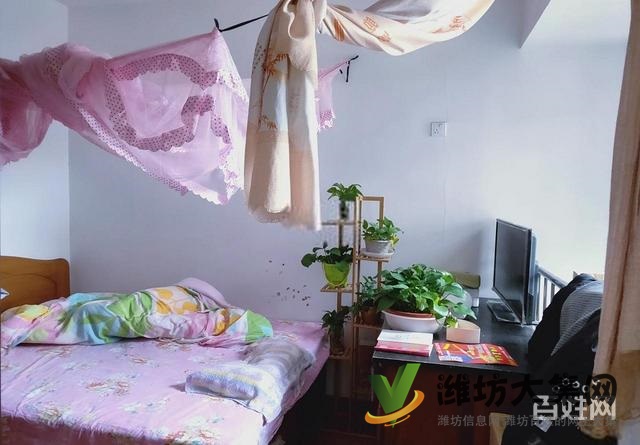 華府一品簡(jiǎn)單裝修,房東急售,當(dāng)居住融入環(huán)境,心也隨