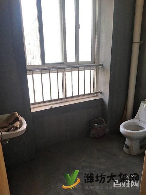 低首付,比市場(chǎng)價(jià)便宜10萬(wàn),廣文中學(xué)學(xué)區(qū)房,福祥家