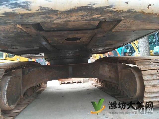 三一215二手挖掘機(jī)原版車況性能強(qiáng)勁物美價(jià)廉