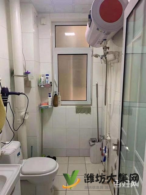 水清木華電梯房精裝修,配置全新全配雙氣供暖,拎包入住1200