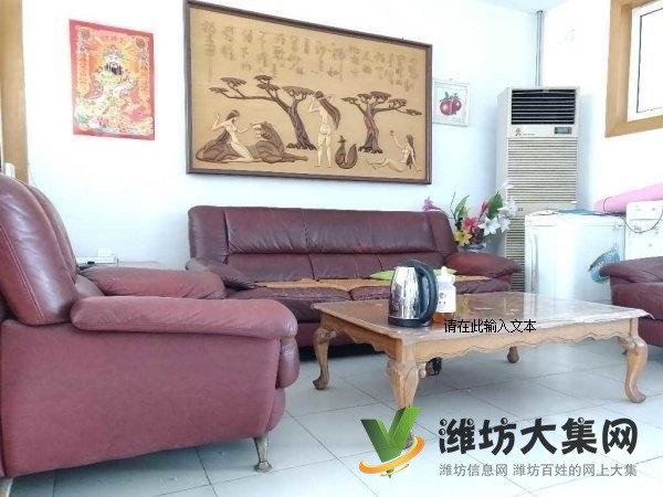 急租向陽小區4樓三室一廳1400元/月,家具家電齊