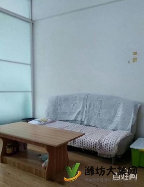 歌爾金茂古德近金都國(guó)際廣場(chǎng)南向精裝家電家具齊全,隨