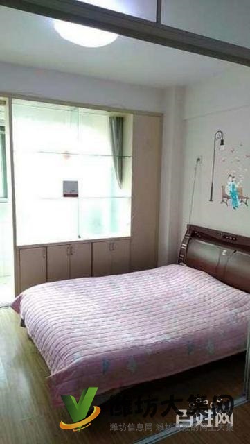 歌爾金茂古德近金都國(guó)際廣場(chǎng)南向精裝家電家具齊全,隨