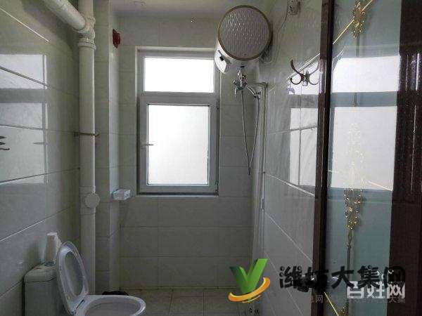 高新近濰縣路旁 金潤世家 電梯三室 有空調 拎包入