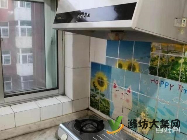 供暖 泰華 萬達(dá)近 3室1廳1衛(wèi)拎包入住