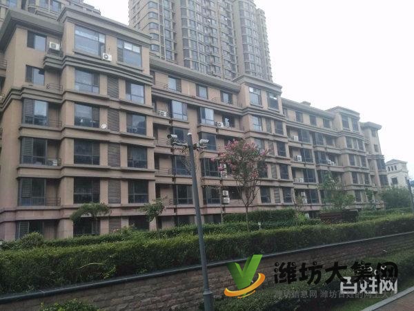 福樂多對(duì)面三友翡翠城精裝修三房?jī)蓮d家電家具齊全僅租12085