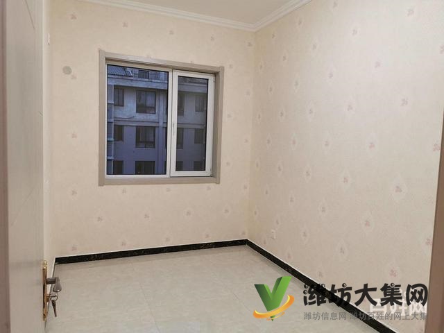 高鐵近 精裝未住 88平 客廳朝陽 帶地下室 急售火急