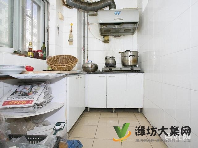 勝利街北海花園多層1樓,120平三室朝陽無稅 市府