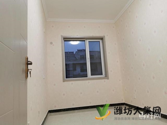 高鐵近 精裝未住 88平 客廳朝陽 帶地下室 急售火急