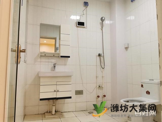 高鐵近 精裝未住 88平 客廳朝陽 帶地下室 急售火急