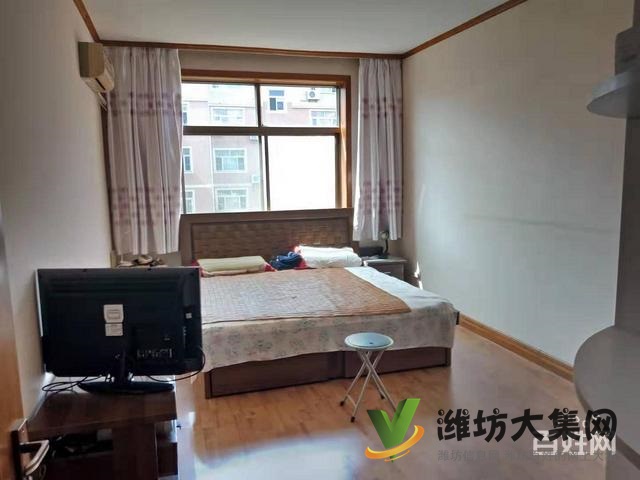 興華學(xué)區(qū)房 青云花園 精裝修 三室兩廳兩衛(wèi)